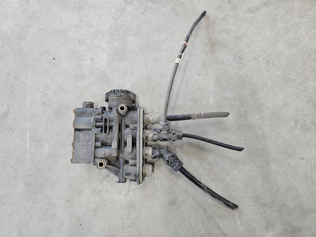 VOLVO FH FM EURO 6 / ECAS SUNSPENSION VALVE / K015292 21083657 - Βαλβίδα φρένων: φωτογραφία 2 VOLVO FH FM EURO 6 / ECAS SUNSPENSION VALVE / K015292 21083657 - Βαλβίδα φρένων: φωτογραφία 2