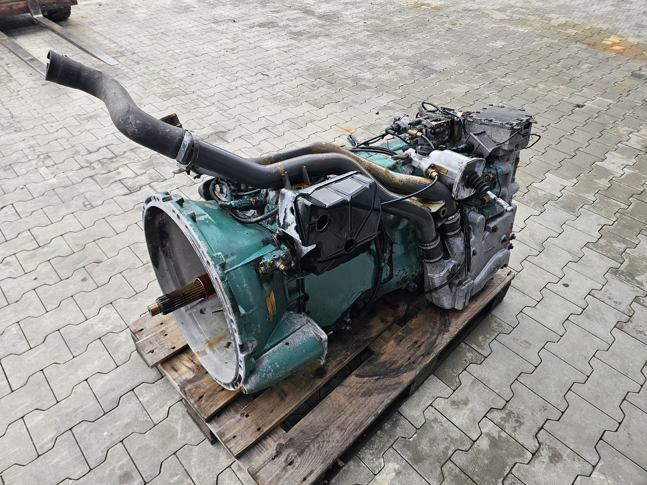 VOLVO FH13 FH16 / GEARBOX / RETARDER / VTO2814B / MANUAL / WORLDWIDE DELIVERY - Κιβώτιο ταχυτήτων: φωτογραφία 4 VOLVO FH13 FH16 / GEARBOX / RETARDER / VTO2814B / MANUAL / WORLDWIDE DELIVERY - Κιβώτιο ταχυτήτων: φωτογραφία 4
