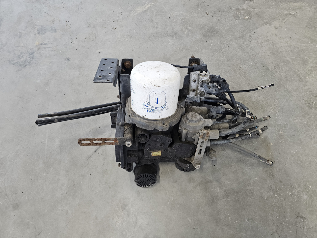 VOLVO FH4 FM4 EURO 6 / AIR DRYIER / EL2501 / 22358797 - Βαλβίδα φρένων: φωτογραφία 2 VOLVO FH4 FM4 EURO 6 / AIR DRYIER / EL2501 / 22358797 - Βαλβίδα φρένων: φωτογραφία 2