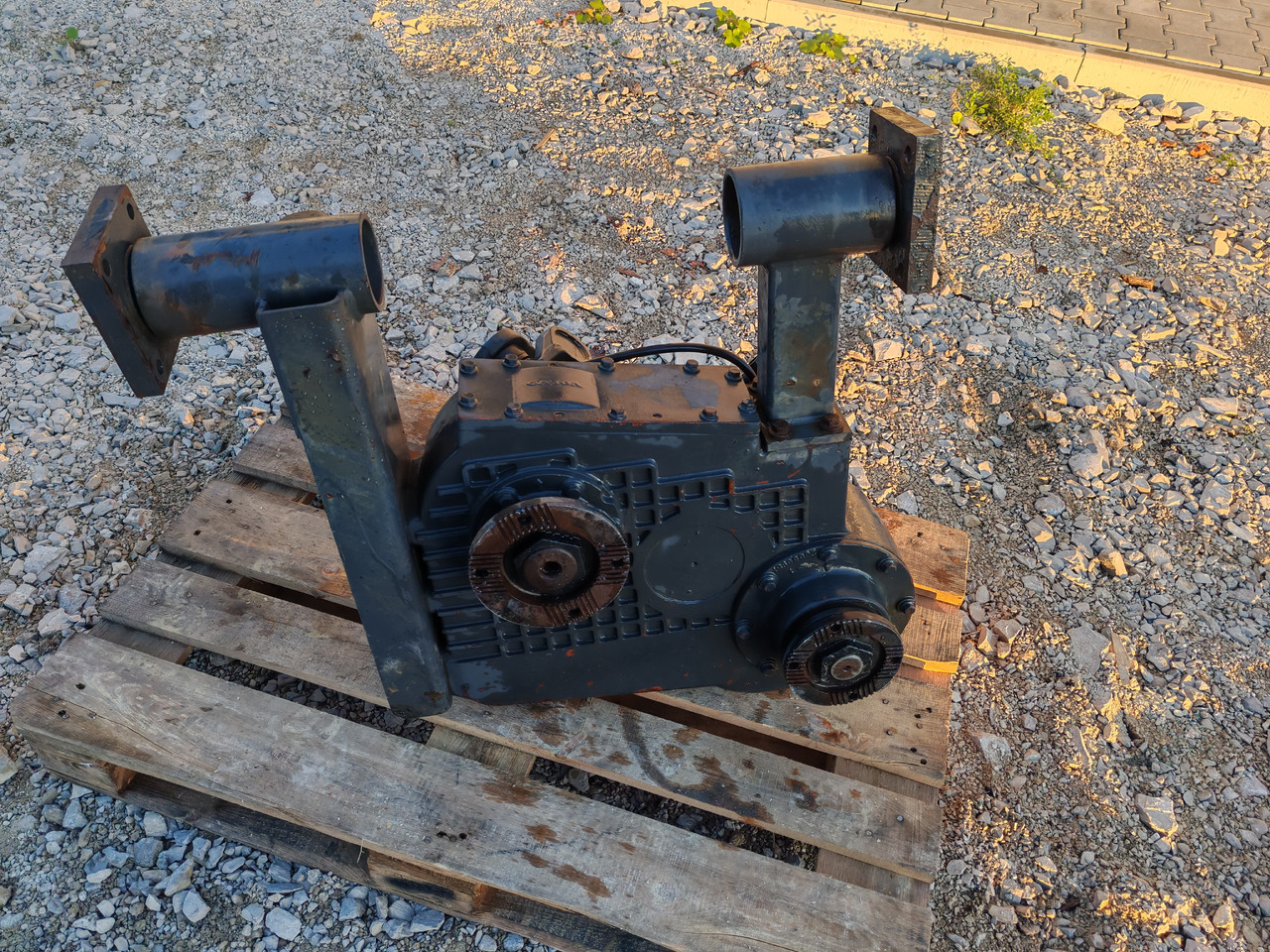 VOLVO FM FM FMX / TRANSFER CASE 4x4 6x6 8x8 / VT2501TB -B / 1,040:1 - Μετάδοσης κίνησης: φωτογραφία 2 VOLVO FM FM FMX / TRANSFER CASE 4x4 6x6 8x8 / VT2501TB -B / 1,040:1 - Μετάδοσης κίνησης: φωτογραφία 2