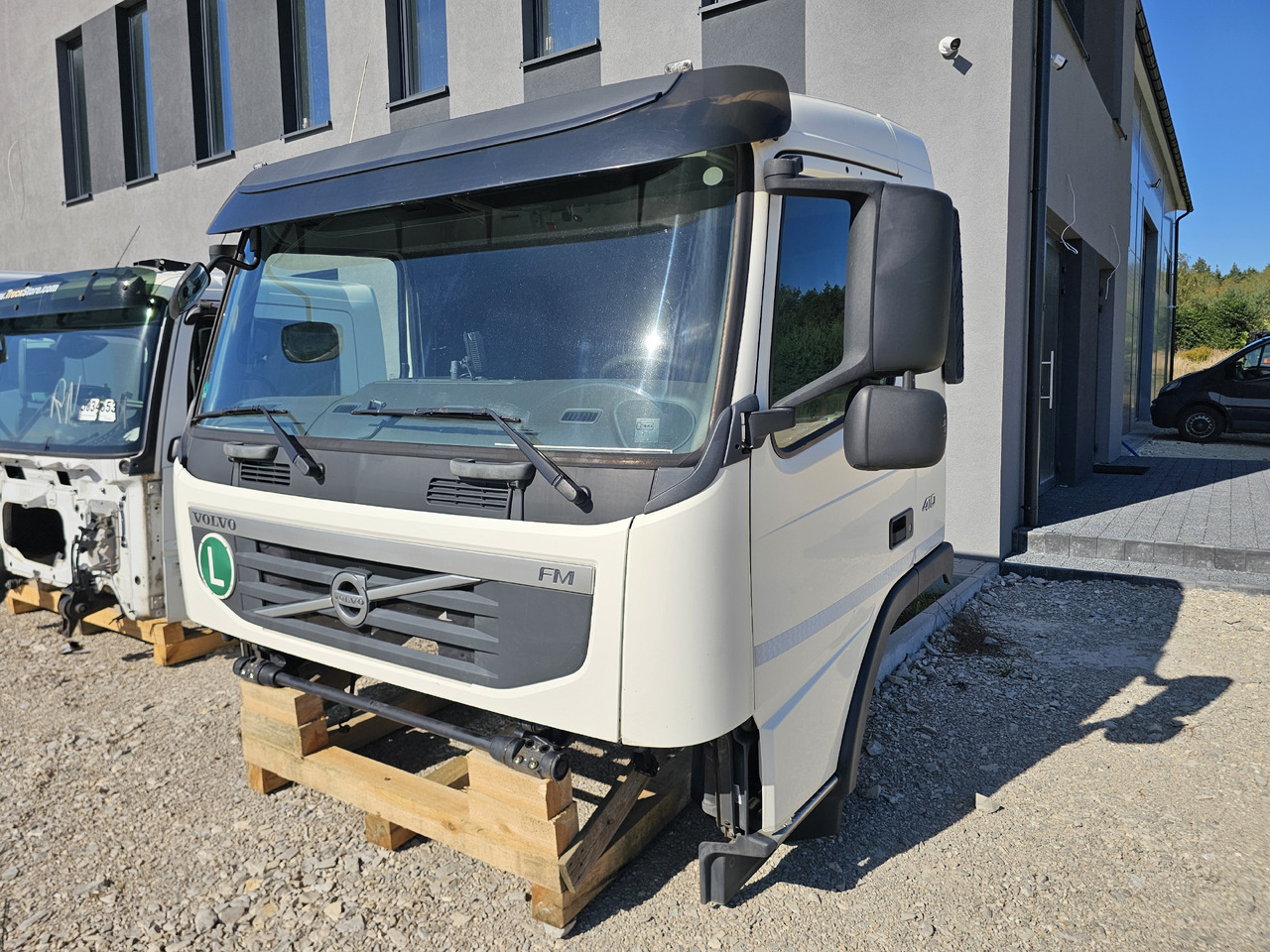 VOLVO FM3 DAILY CAB / COMPLETE / WORLDWIDE DELIVERY - Καμπίνα: φωτογραφία 2 VOLVO FM3 DAILY CAB / COMPLETE / WORLDWIDE DELIVERY - Καμπίνα: φωτογραφία 2