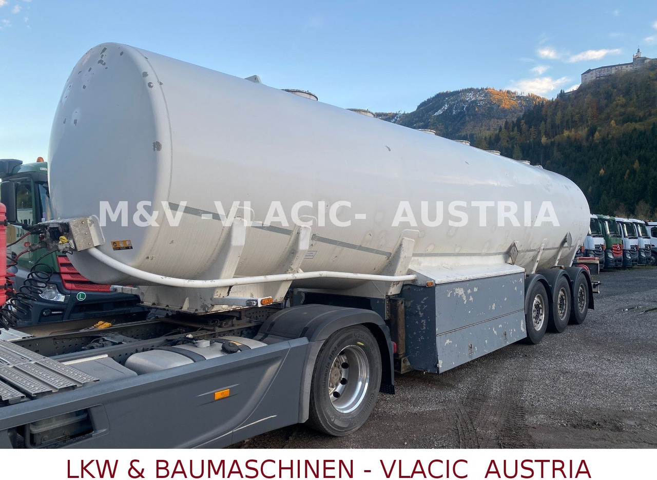Schwarzmüller Benzin / Diesel 43000L 6Kammer Peillstab - Επικαθήμενο βυτίο: φωτογραφία 1 Schwarzmüller Benzin / Diesel 43000L 6Kammer Peillstab - Επικαθήμενο βυτίο: φωτογραφία 1
