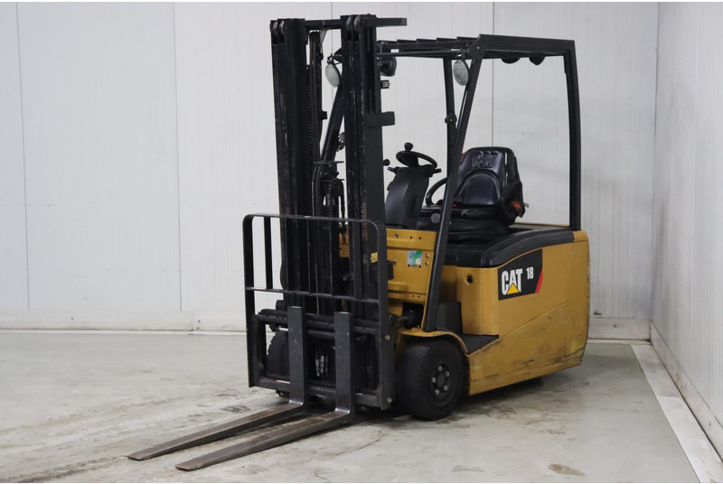 Caterpillar EP18PNT - Ηλεκτροκίνητο περονοφόρο: φωτογραφία 3 Caterpillar EP18PNT - Ηλεκτροκίνητο περονοφόρο: φωτογραφία 3