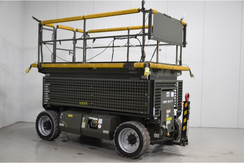 JLG M3369 - Ψαλιδωτό ανυψωτικό: φωτογραφία 1 JLG M3369 - Ψαλιδωτό ανυψωτικό: φωτογραφία 1