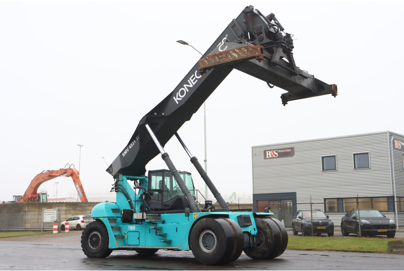 KONECRANES 4531TC5 - Reachstacker: φωτογραφία 1 KONECRANES 4531TC5 - Reachstacker: φωτογραφία 1