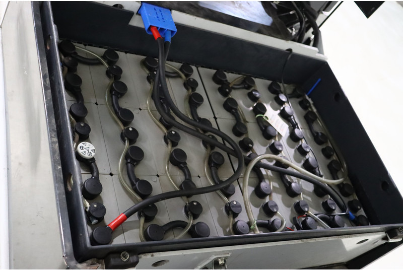 Ηλεκτροκίνητο περονοφόρο UniCarriers AG1N1L16Q: φωτογραφία 8