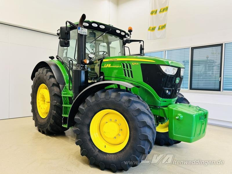 John Deere 6215R ULTIMATE - Τρακτέρ: φωτογραφία 2 John Deere 6215R ULTIMATE - Τρακτέρ: φωτογραφία 2