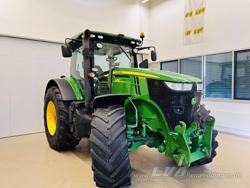 John Deere 7250R MOTOR ÜBERHOLT - Τρακτέρ: φωτογραφία 2 John Deere 7250R MOTOR ÜBERHOLT - Τρακτέρ: φωτογραφία 2