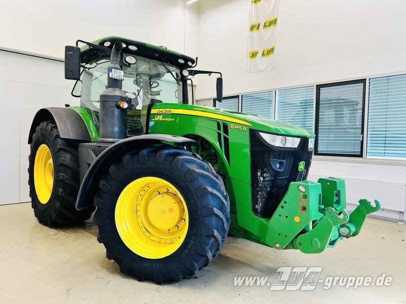 John Deere 8345R FRONT PTO - Τρακτέρ: φωτογραφία 4 John Deere 8345R FRONT PTO - Τρακτέρ: φωτογραφία 4