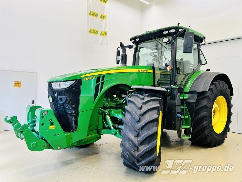John Deere 8345R FRONT PTO - Τρακτέρ: φωτογραφία 1 John Deere 8345R FRONT PTO - Τρακτέρ: φωτογραφία 1