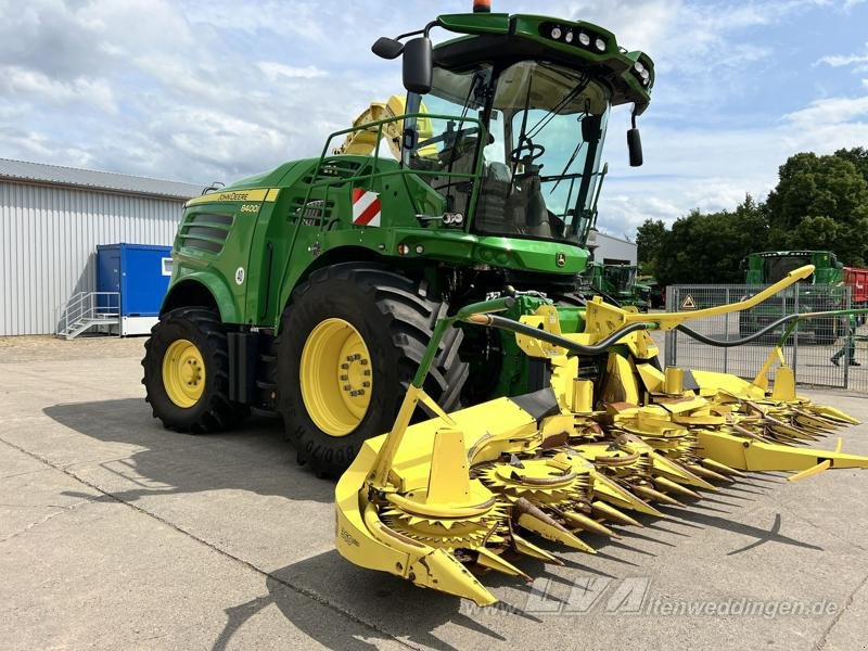 John Deere 8400 - Ενσιρωτική μηχανή: φωτογραφία 2 John Deere 8400 - Ενσιρωτική μηχανή: φωτογραφία 2