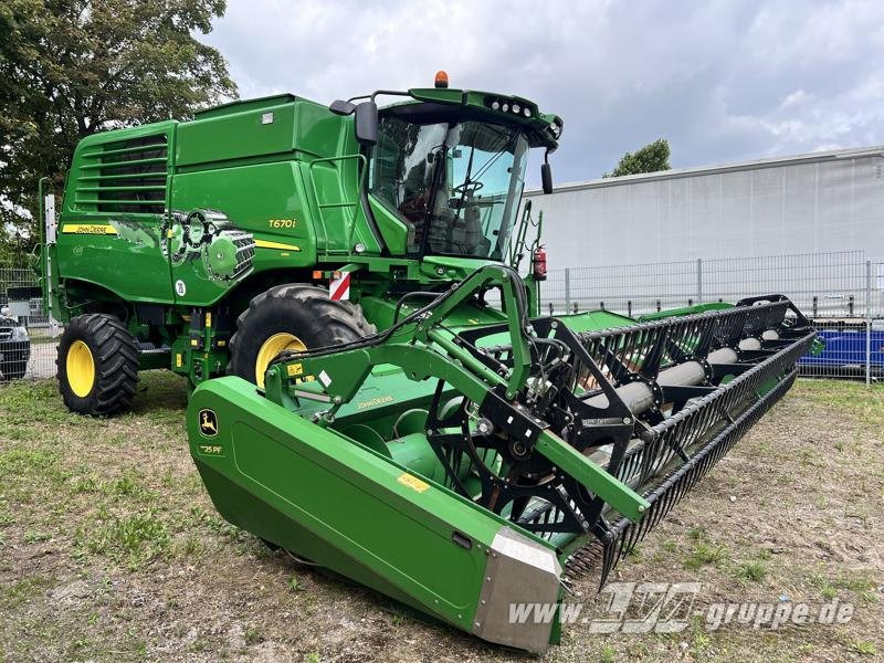 John Deere T670 i - Θεριζοαλωνιστική μηχανή: φωτογραφία 2 John Deere T670 i - Θεριζοαλωνιστική μηχανή: φωτογραφία 2