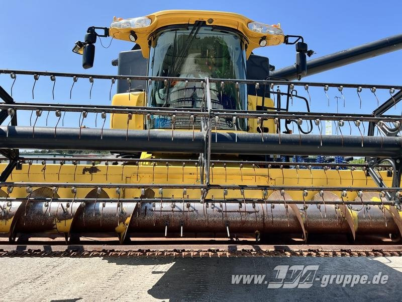 New Holland CX8080 4wd - Θεριζοαλωνιστική μηχανή: φωτογραφία 5 New Holland CX8080 4wd - Θεριζοαλωνιστική μηχανή: φωτογραφία 5
