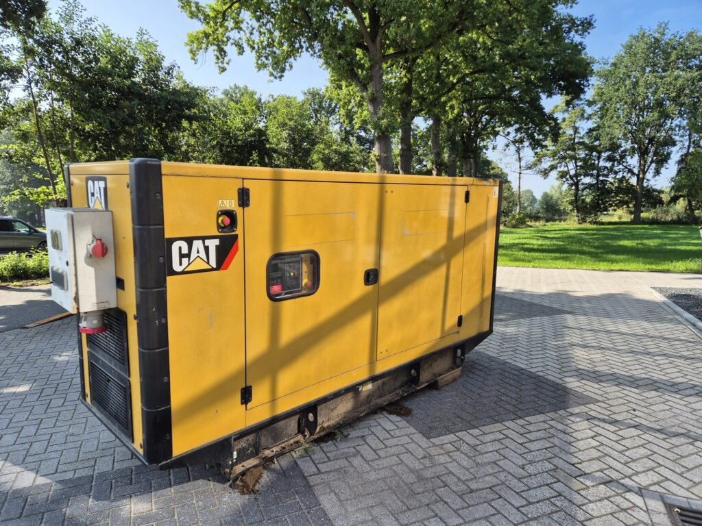 CATERPILLAR DE150EO generator set - Βιομηχανική γεννήτρια: φωτογραφία 3 CATERPILLAR DE150EO generator set - Βιομηχανική γεννήτρια: φωτογραφία 3