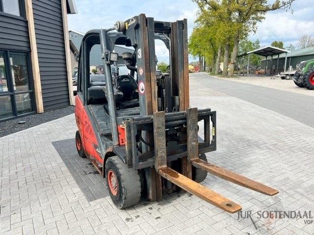LINDE H 35 TEV0 - Υγραεριοκίνητο περονοφόρο: φωτογραφία 2 LINDE H 35 TEV0 - Υγραεριοκίνητο περονοφόρο: φωτογραφία 2