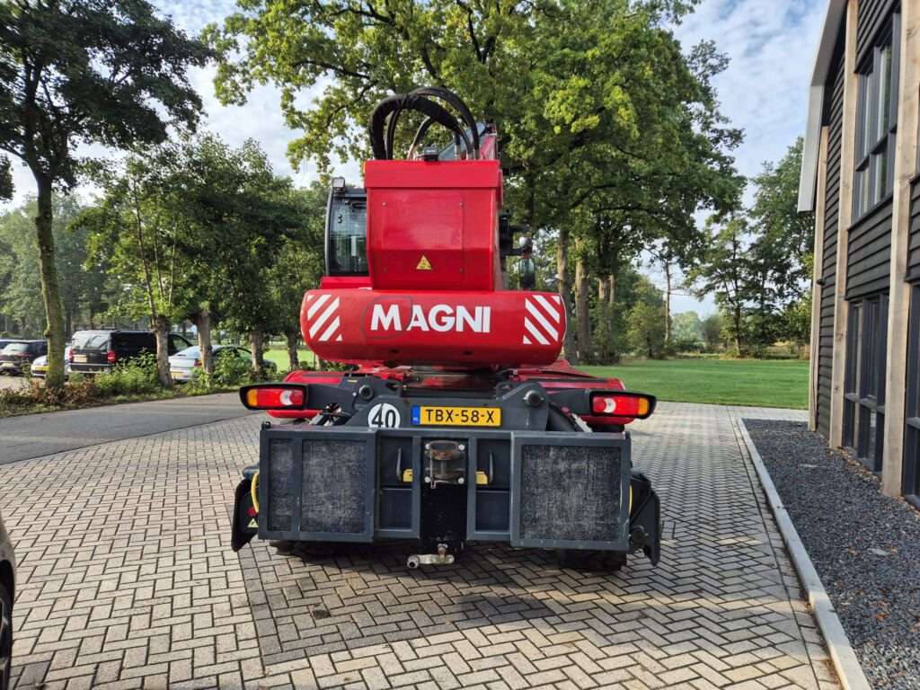 MAGNI RTH 5.21 SH - Τηλεσκοπικός φορτωτής: φωτογραφία 4 MAGNI RTH 5.21 SH - Τηλεσκοπικός φορτωτής: φωτογραφία 4