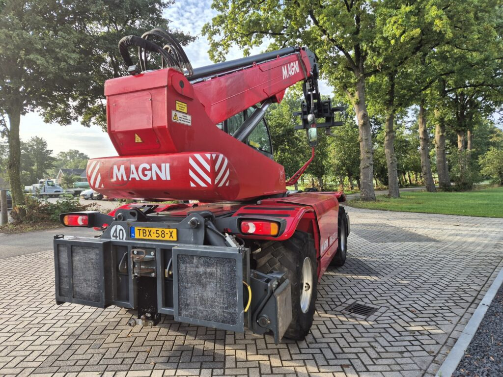 MAGNI RTH 5.21 SH - Τηλεσκοπικός φορτωτής: φωτογραφία 5 MAGNI RTH 5.21 SH - Τηλεσκοπικός φορτωτής: φωτογραφία 5