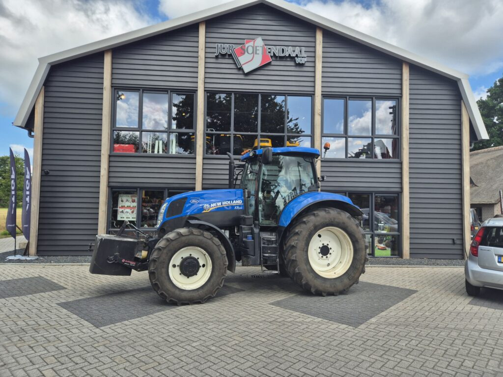 NEW HOLLAND T 7.170 - Τρακτέρ: φωτογραφία 1 NEW HOLLAND T 7.170 - Τρακτέρ: φωτογραφία 1