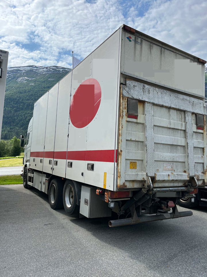 SCANIA R560 6x2, retarder - Φορτηγό κόφα: φωτογραφία 4 SCANIA R560 6x2, retarder - Φορτηγό κόφα: φωτογραφία 4