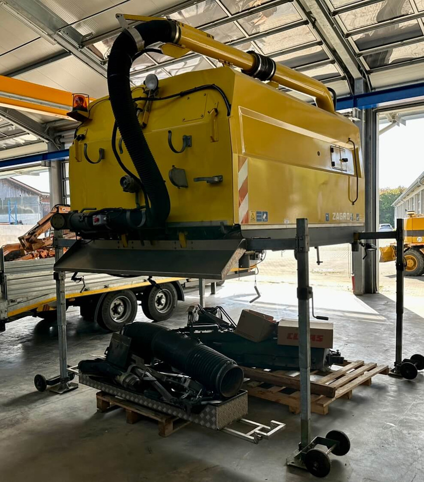 Unimog Aufbaukehrmaschine Trilety SK-370 - Σάρωθρο δρόμων: φωτογραφία 4 Unimog Aufbaukehrmaschine Trilety SK-370 - Σάρωθρο δρόμων: φωτογραφία 4