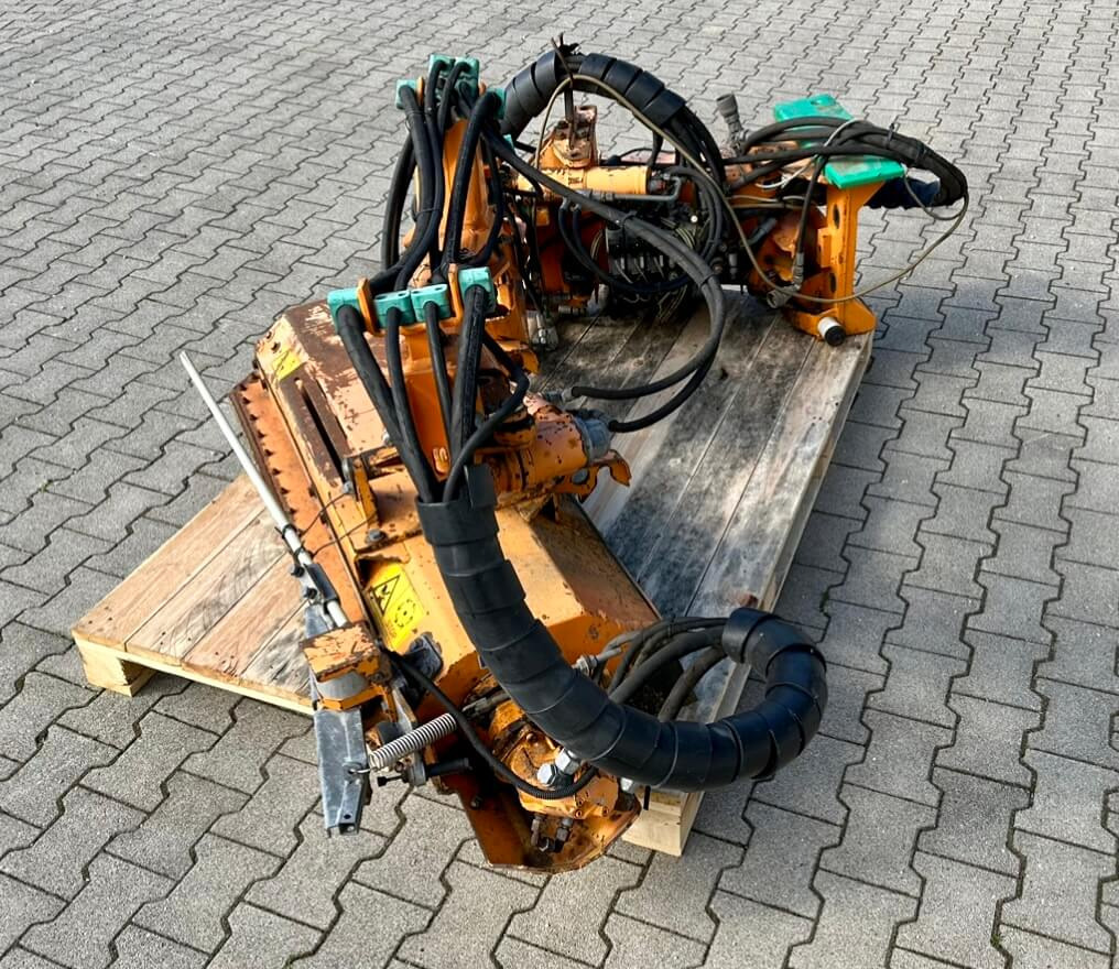 Unimog Randstreifenmulcher Mulag MRK 300 - Πλευρικός καταστροφέας: φωτογραφία 3 Unimog Randstreifenmulcher Mulag MRK 300 - Πλευρικός καταστροφέας: φωτογραφία 3