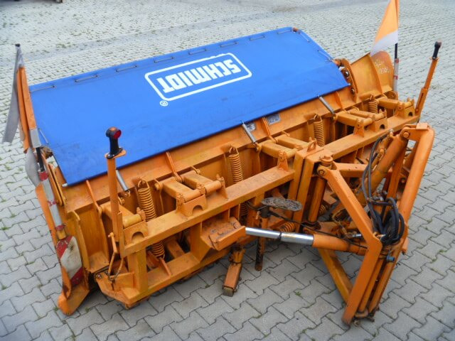 Unimog Schneepflug - Schneeschild Schmidt MF 3.3 - Εκχιονιστικό μαχαίρι: φωτογραφία 3 Unimog Schneepflug - Schneeschild Schmidt MF 3.3 - Εκχιονιστικό μαχαίρι: φωτογραφία 3