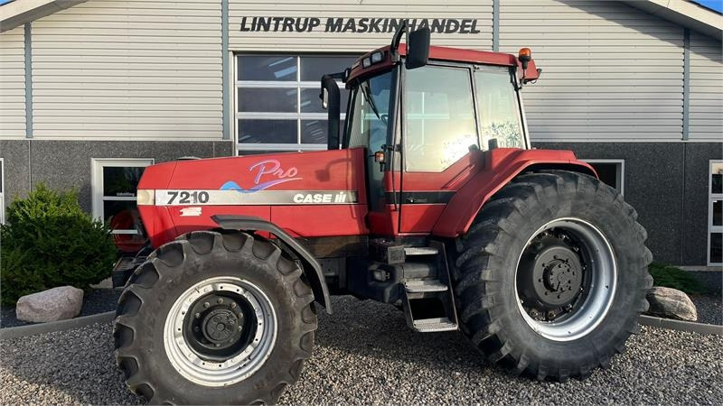 Case IH Magnum 7210 PRO PRO model, og en ejers traktor fra - Τρακτέρ: φωτογραφία 1 Case IH Magnum 7210 PRO PRO model, og en ejers traktor fra - Τρακτέρ: φωτογραφία 1