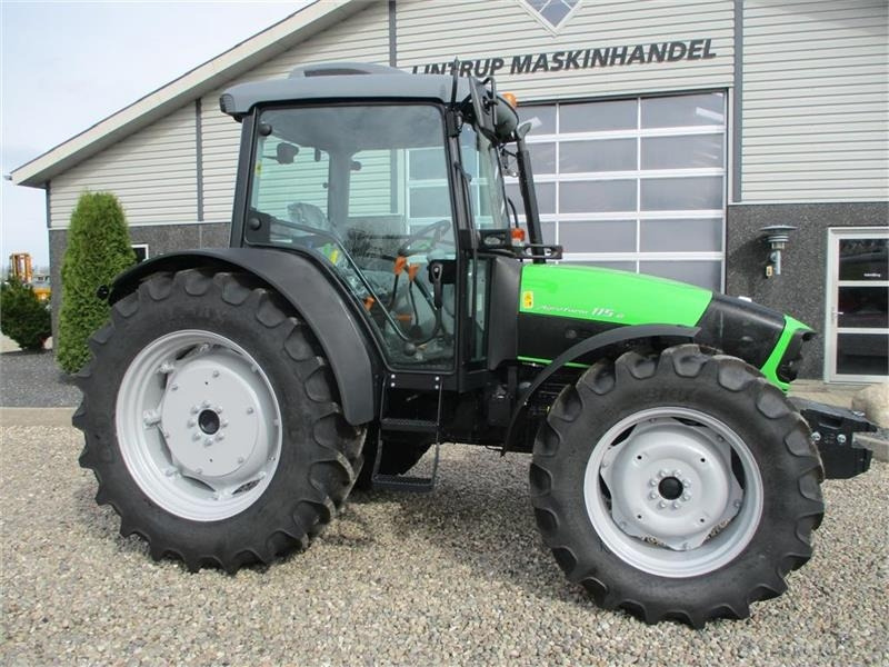 Deutz-fahr Agrofarm 115G New and Unused tractor with 30F+30R - Τρακτέρ: φωτογραφία 2 Deutz-fahr Agrofarm 115G New and Unused tractor with 30F+30R - Τρακτέρ: φωτογραφία 2