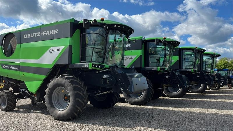 Deutz-fahr C7206 With 24feed - 7.2m header. New and unused Co - Θεριζοαλωνιστική μηχανή: φωτογραφία 3 Deutz-fahr C7206 With 24feed - 7.2m header. New and unused Co - Θεριζοαλωνιστική μηχανή: φωτογραφία 3