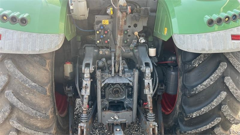 Fendt 720 Vario Med frontlæsser, frontlift og frontPTO - Τρακτέρ: φωτογραφία 5 Fendt 720 Vario Med frontlæsser, frontlift og frontPTO - Τρακτέρ: φωτογραφία 5