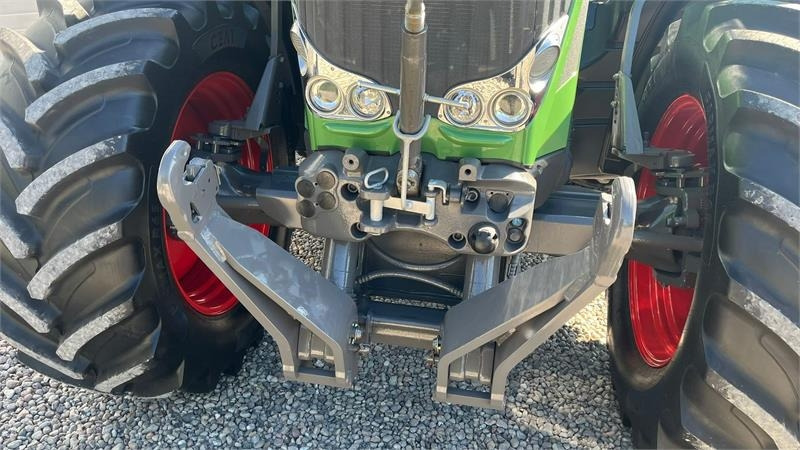 Fendt 828 Profi model. Meget flot traktor med nye fordæ - Τρακτέρ: φωτογραφία 4 Fendt 828 Profi model. Meget flot traktor med nye fordæ - Τρακτέρ: φωτογραφία 4