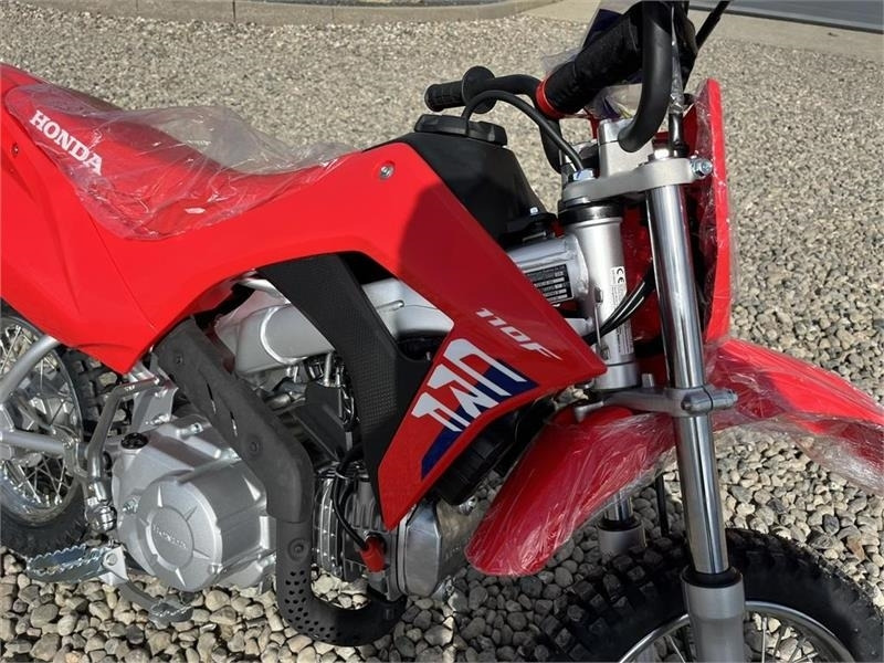 Honda CRF 110 F Den nye model - Τετράκλινα: φωτογραφία 2 Honda CRF 110 F Den nye model - Τετράκλινα: φωτογραφία 2