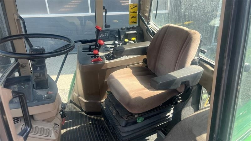 John Deere 6300 Meget velholdt traktor. Samme ejer de sidste - Τρακτέρ: φωτογραφία 5 John Deere 6300 Meget velholdt traktor. Samme ejer de sidste - Τρακτέρ: φωτογραφία 5