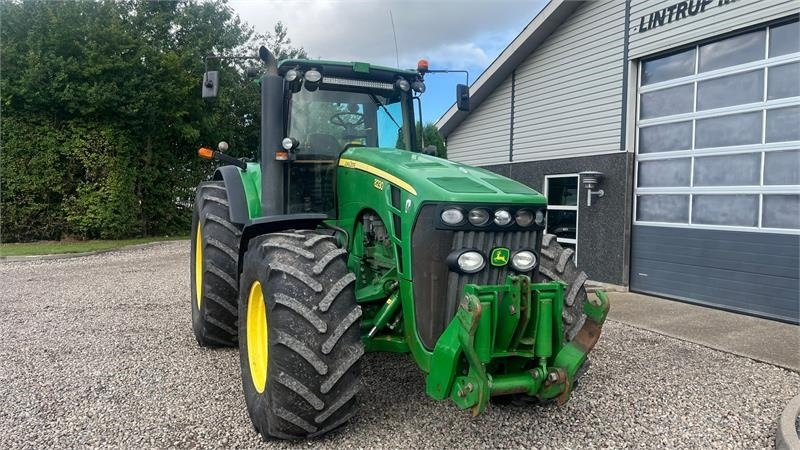 Τρακτέρ John Deere 8230 Med frontlift: φωτογραφία 18
