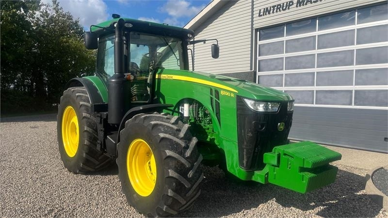 Τρακτέρ John Deere 8320R: φωτογραφία 16 Τρακτέρ John Deere 8320R: φωτογραφία 16