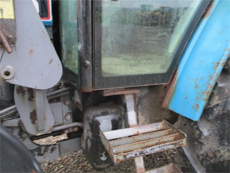 New Holland 7740 SLE Turbo Med frontlæsser og frontlift. - Τρακτέρ: φωτογραφία 5 New Holland 7740 SLE Turbo Med frontlæsser og frontlift. - Τρακτέρ: φωτογραφία 5
