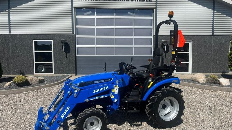 Solis H26 HST Med Frontlæsser - Τρακτέρ: φωτογραφία 1 Solis H26 HST Med Frontlæsser - Τρακτέρ: φωτογραφία 1