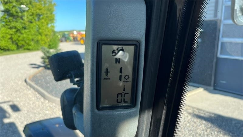 Τρακτέρ Valtra T130 med 3.5ton frontlift: φωτογραφία 11 Τρακτέρ Valtra T130 med 3.5ton frontlift: φωτογραφία 11