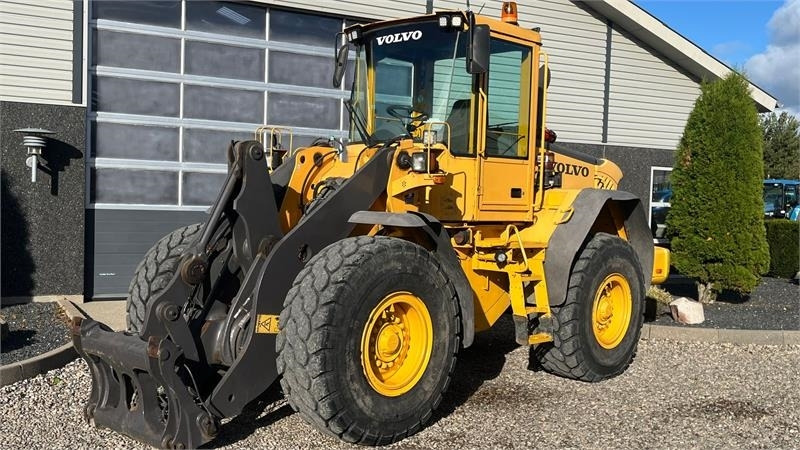Volvo L70E Med hurtigskift og centralsmørring - Ελαστιχοφόρος φορτωτής: φωτογραφία 2 Volvo L70E Med hurtigskift og centralsmørring - Ελαστιχοφόρος φορτωτής: φωτογραφία 2