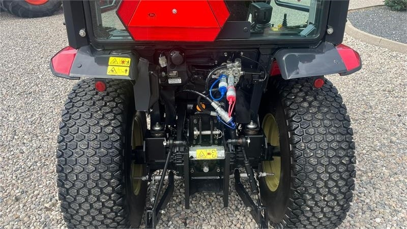 Yanmar YT 235H 4WD Snow Edition med sneplov og spreder - Δημοτικό τρακτέρ: φωτογραφία 5 Yanmar YT 235H 4WD Snow Edition med sneplov og spreder - Δημοτικό τρακτέρ: φωτογραφία 5