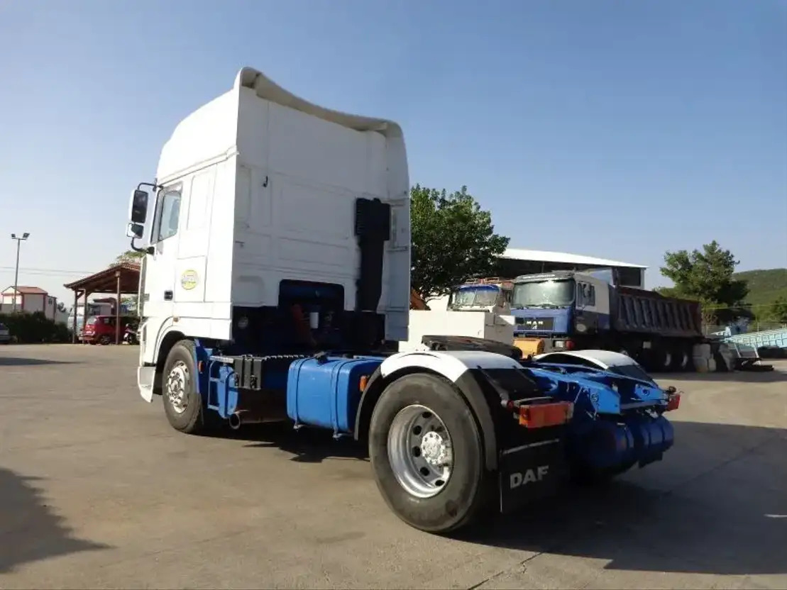 DAF XF 480 DAF XF.480 4X2 Super Space Intarder - Τράκτορας: φωτογραφία 5 DAF XF 480 DAF XF.480 4X2 Super Space Intarder - Τράκτορας: φωτογραφία 5