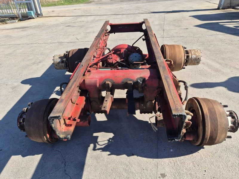 Volvo Volvo F89 6X2 Boogielift SET ON Shassi - Αξονας και ανταλλακτικά για Φορτηγό: φωτογραφία 3 Volvo Volvo F89 6X2 Boogielift SET ON Shassi - Αξονας και ανταλλακτικά για Φορτηγό: φωτογραφία 3