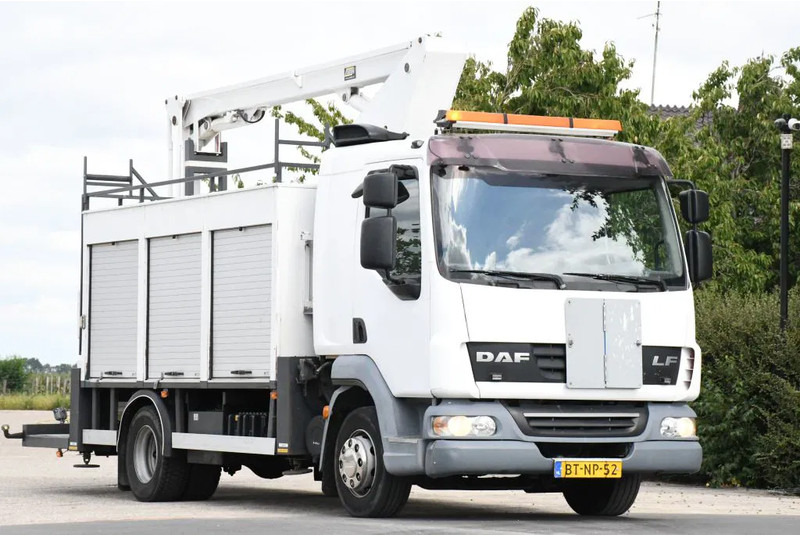 DAF LF 45.160 ARBEITSBUHNE/SKYWORKER/HOOGWERKER!!EURO4!! CUSTERS!! - Φορτηγό: φωτογραφία 2 DAF LF 45.160 ARBEITSBUHNE/SKYWORKER/HOOGWERKER!!EURO4!! CUSTERS!! - Φορτηγό: φωτογραφία 2