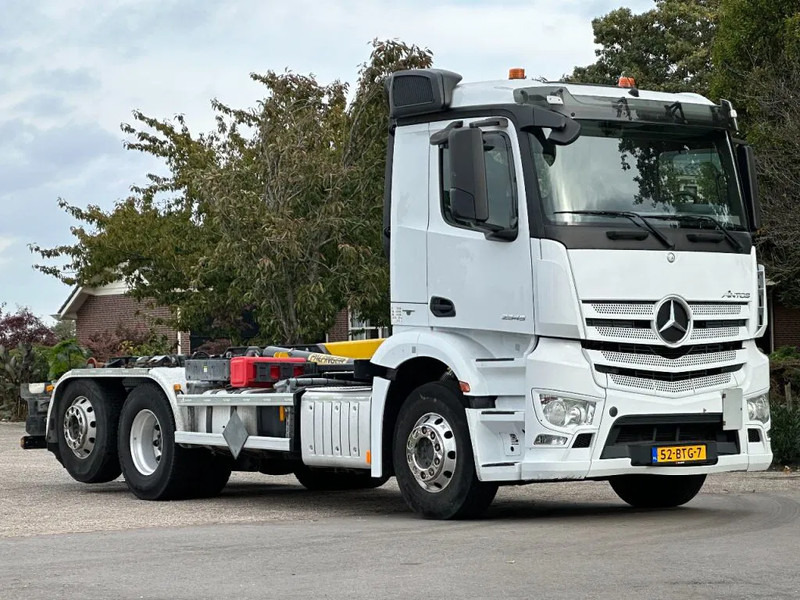 Mercedes-Benz Antos 2545!!EUR6 HAAK/ABROLLKIPPER!!KNICKARM!! - Φορτηγό φόρτωσης γάντζου: φωτογραφία 2 Mercedes-Benz Antos 2545!!EUR6 HAAK/ABROLLKIPPER!!KNICKARM!! - Φορτηγό φόρτωσης γάντζου: φωτογραφία 2