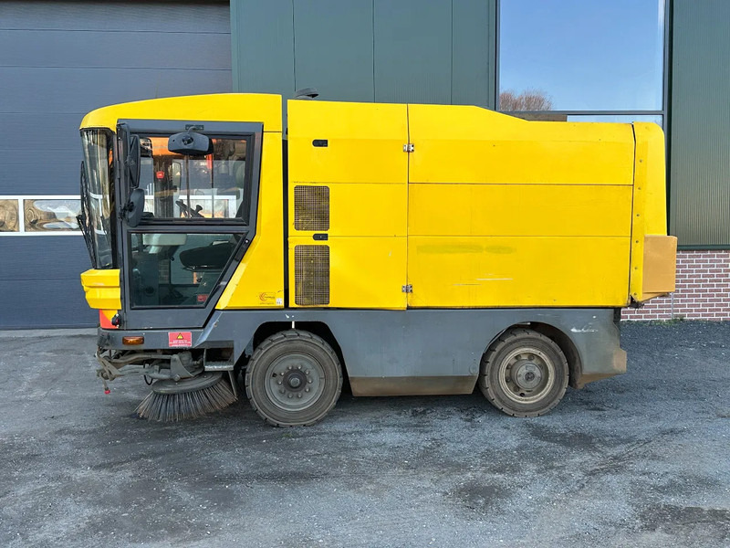 Ravo 530 VEEGMACHINE/SWEEPER!! - Σάρωθρο δρόμων: φωτογραφία 2 Ravo 530 VEEGMACHINE/SWEEPER!! - Σάρωθρο δρόμων: φωτογραφία 2