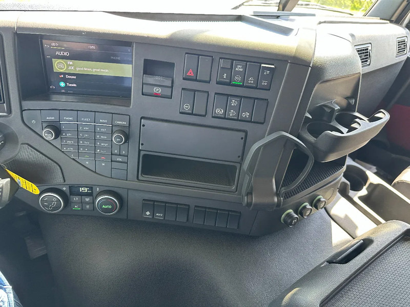 Leasing Volvo FMX 500 8X2!!FASSI 71TM!!FLY-JIB!!2017!!EURO6!!202TKM!!FRONTSTAMPS!! Volvo FMX 500 8X2!!FASSI 71TM!!FLY-JIB!!2017!!EURO6!!202TKM!!FRONTSTAMPS!!: φωτογραφία 17