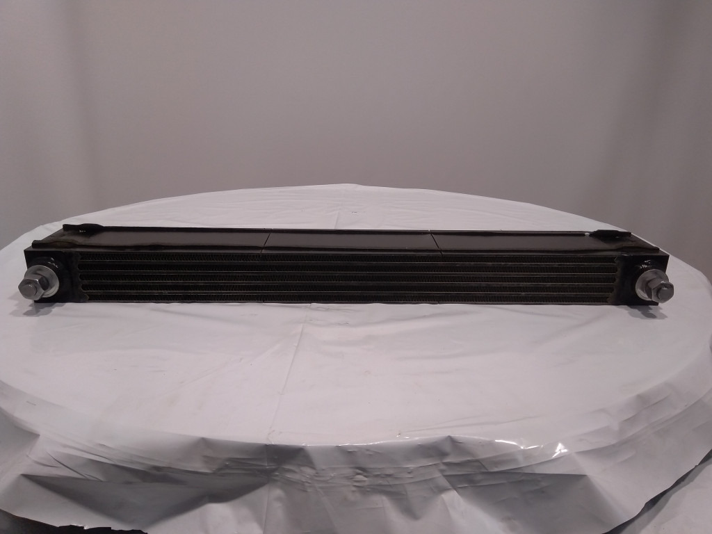 Bomag BM1200-35 - K55361455 - Ψυγείο λαδιού για Κατασκευή μηχανήματα: φωτογραφία 2 Bomag BM1200-35 - K55361455 - Ψυγείο λαδιού για Κατασκευή μηχανήματα: φωτογραφία 2