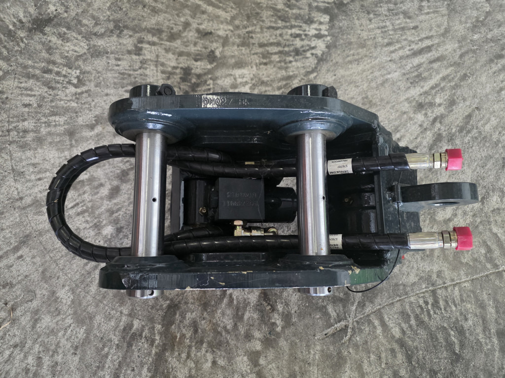 Case 31MK-90210Cg - 31MK-90210CG - Ταχυσύνδεσμος για Κατασκευή μηχανήματα: φωτογραφία 2 Case 31MK-90210Cg - 31MK-90210CG - Ταχυσύνδεσμος για Κατασκευή μηχανήματα: φωτογραφία 2