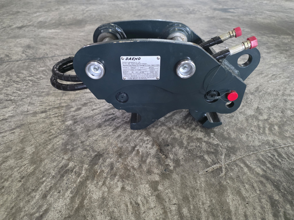 Case 31MK-90210Cg - 31MK-90210CG - Ταχυσύνδεσμος για Κατασκευή μηχανήματα: φωτογραφία 4 Case 31MK-90210Cg - 31MK-90210CG - Ταχυσύνδεσμος για Κατασκευή μηχανήματα: φωτογραφία 4
