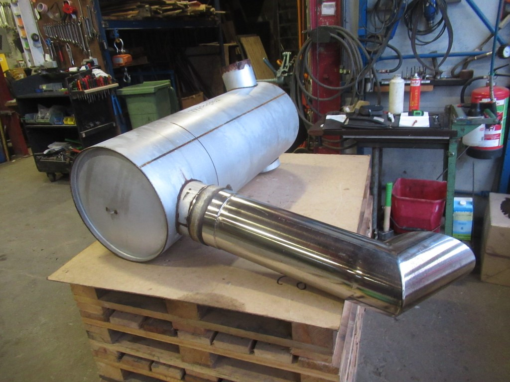 Hitachi ZX650LCH - - Σιγαστήρας για Κατασκευή μηχανήματα: φωτογραφία 2 Hitachi ZX650LCH - - Σιγαστήρας για Κατασκευή μηχανήματα: φωτογραφία 2